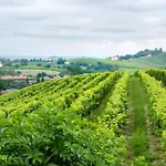 Cascina Orlandi 3* Costigliole d'Asti
