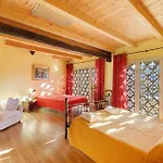 Bed & Breakfast Cascina Orlandi 3*