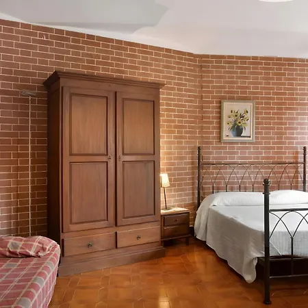 Cascina Orlandi Bed & Breakfast *