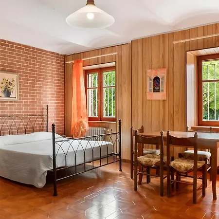 Bed & Breakfast Cascina Orlandi
