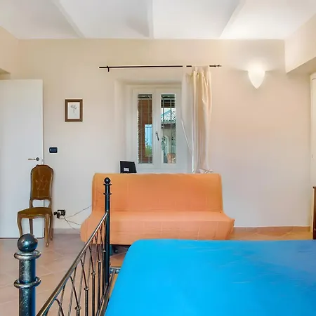 Bed & Breakfast Cascina Orlandi 3*