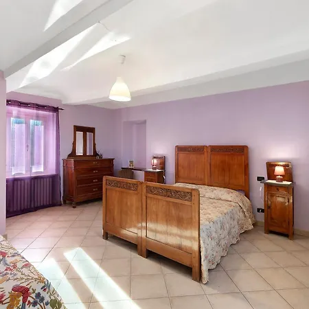 Cascina Orlandi 3*