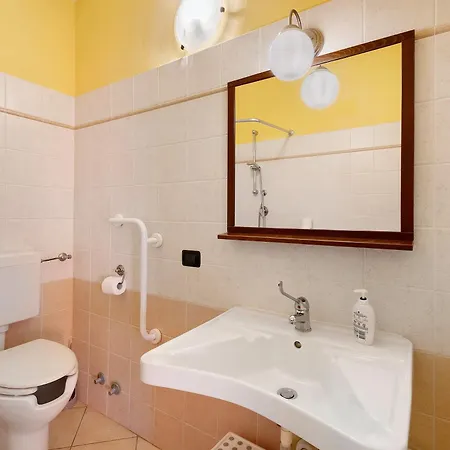 Cascina Orlandi Bed & Breakfast