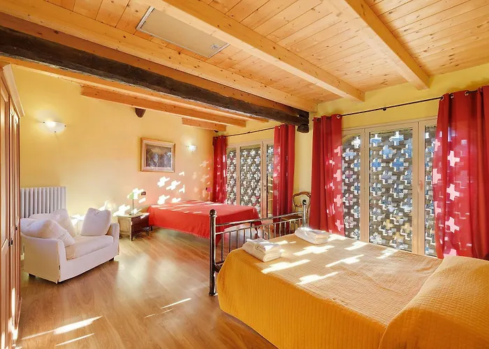 Bed and Breakfast Cascina Orlandi 3*
