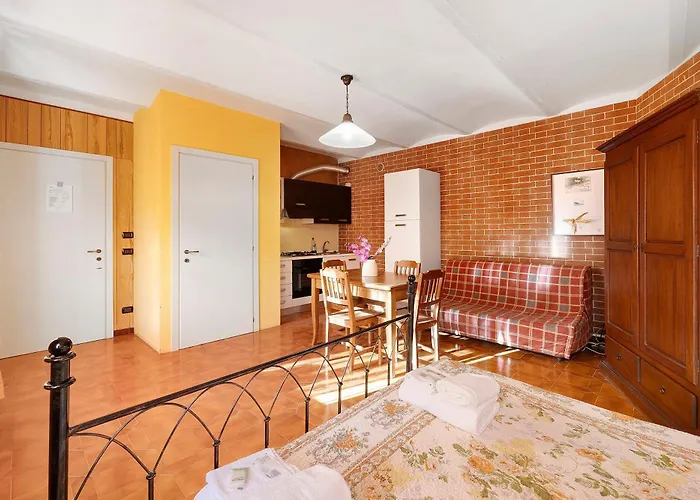 Cascina Orlandi 3* Costigliole d'Asti